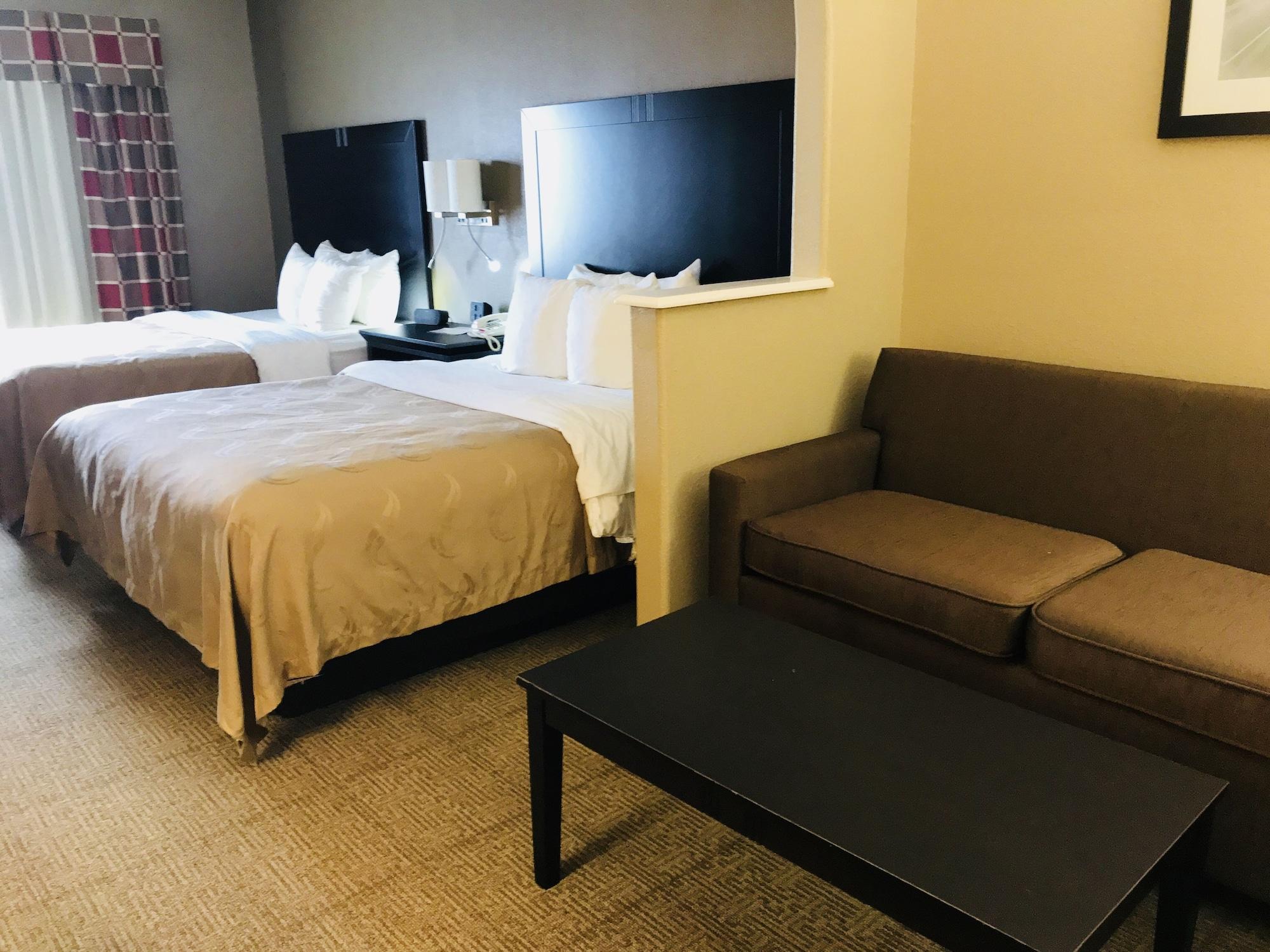 Quality Suites Houston Nw Cy-Fair Jersey Village Exteriör bild