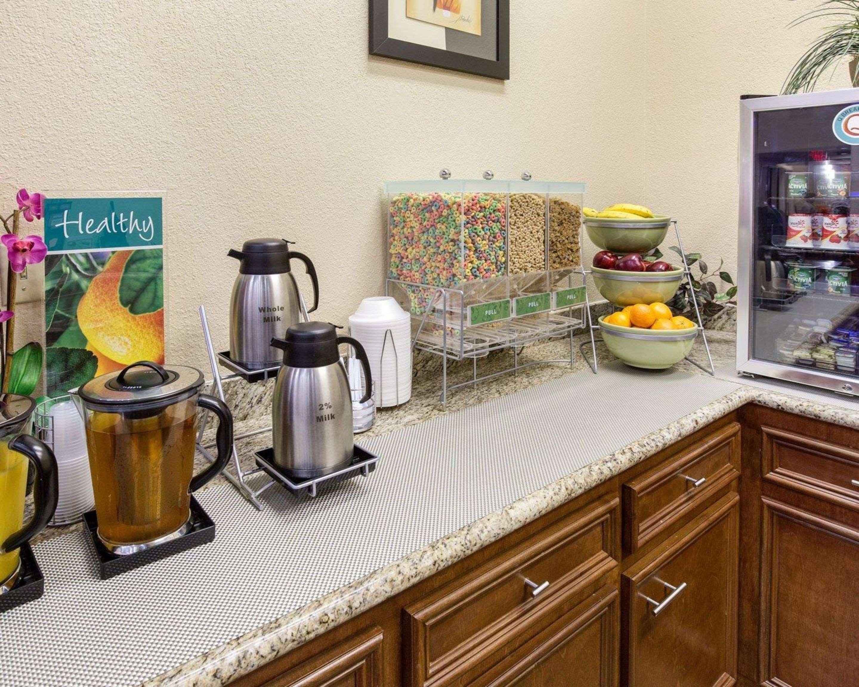 Quality Suites Houston Nw Cy-Fair Jersey Village Exteriör bild